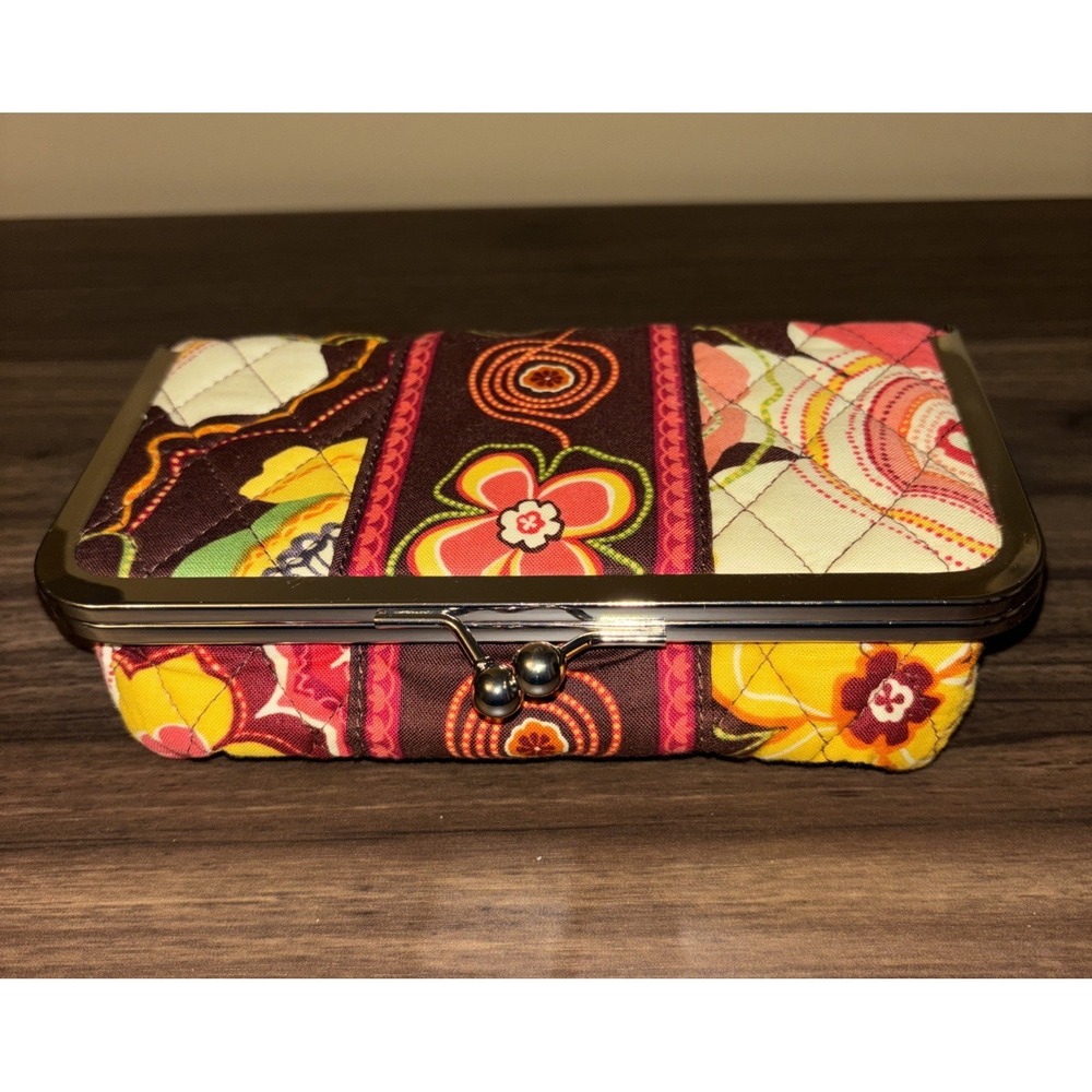 Vera Bradley Kiss Lock Framed Brown Buttercup Floral Clutch Bag Plastic Lining